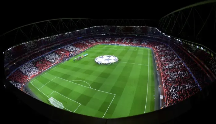 Framed Print : Arsenal vs. Bayern Munich: Emirates Stadium - UEFA Champions League Showdown (2015) Framed Print : Arsenal vs. Bayern Munich: Emirates Stadium - UEFA Champions League Showdown (2015)