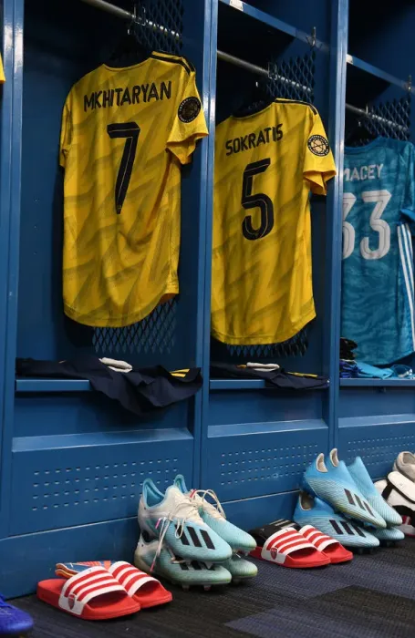 Framed Print : Arsenal vs. Bayern Munich: Pre-Match Atmosphere - Arsenal Changing Room, Dignity Health Sports Park, Carson, California (July 17, 2019)