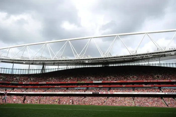 Framed Print : Arsenal vs Benfica Clash at Emirates Stadium: Emirates Cup 2014 Framed Print : Arsenal vs Benfica Clash at Emirates Stadium: Emirates Cup 2014