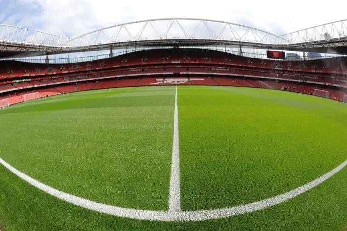 Framed Print : Arsenal vs Benfica at Emirates Stadium (2014-15) Framed Print : Arsenal vs Benfica at Emirates Stadium (2014-15)