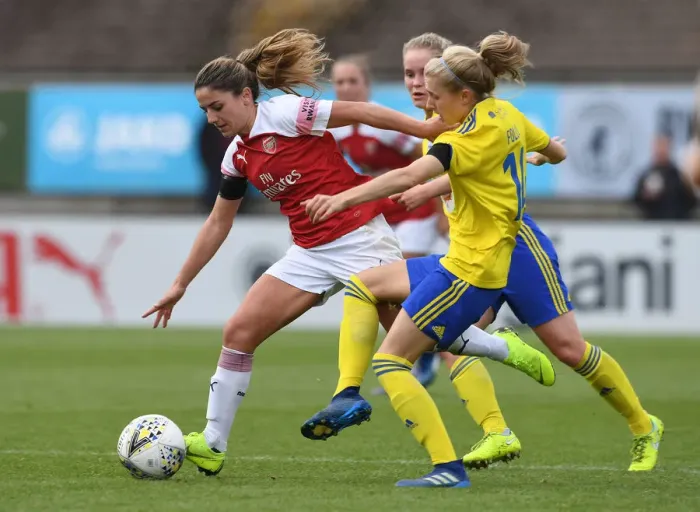 Framed Print : Arsenal vs Birmingham Women: A Clash of Determination - Van de Donk vs Folils Framed Print : Arsenal vs Birmingham Women: A Clash of Determination - Van de Donk vs Folils