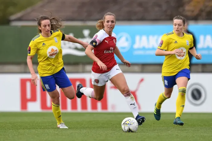 Framed Print : Arsenal vs Birmingham Women: Lia Walti and Chloe Arthur Clash in WSL Action