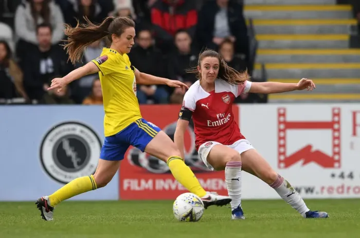 Framed Print : Arsenal vs Birmingham Women: A Tight Battle - Evans Evades Arthur Framed Print : Arsenal vs Birmingham Women: A Tight Battle - Evans Evades Arthur
