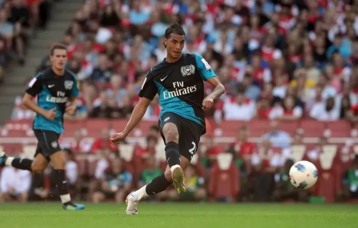 Framed Print : Arsenal vs. Boca Juniors: Marouane Chamakh's Dramatic Equalizer - Emirates Cup 2011