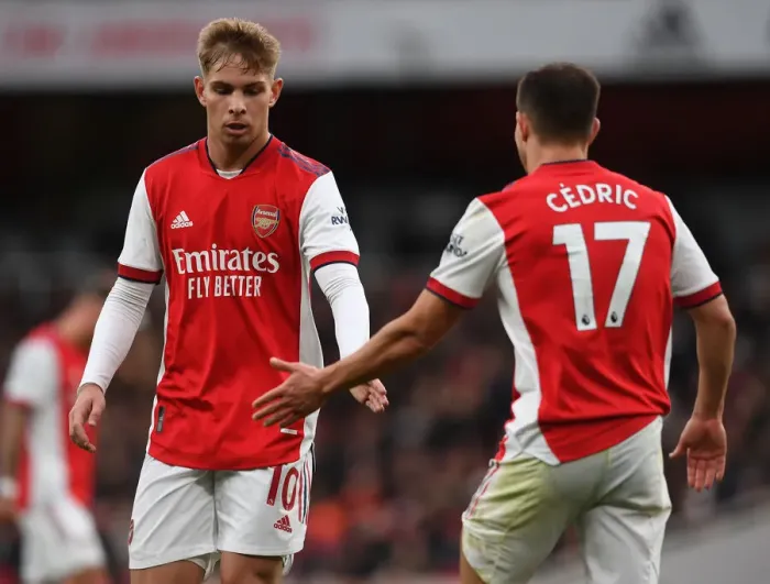 Framed Print : Arsenal vs Brentford: Emile Smith Rowe and Cedric Soares in Action, Premier League 2021-22 Framed Print : Arsenal vs Brentford: Emile Smith Rowe and Cedric Soares in Action, Premier League 2021-22