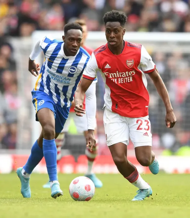 Framed Print : Arsenal vs Brighton: A Battle of Wings - Lokonga vs Welbeck Framed Print : Arsenal vs Brighton: A Battle of Wings - Lokonga vs Welbeck