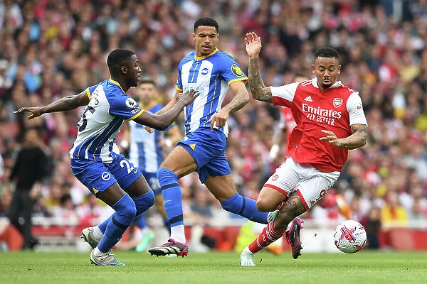 Arsenal vs Brighton: Gabriel Jesus Fights for Possession in Intense Premier League Clash (2022-23)