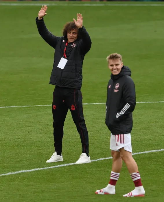 Framed Print : Arsenal vs Brighton & Hove Albion: David Luiz's Emotional Reaction (2020-21)