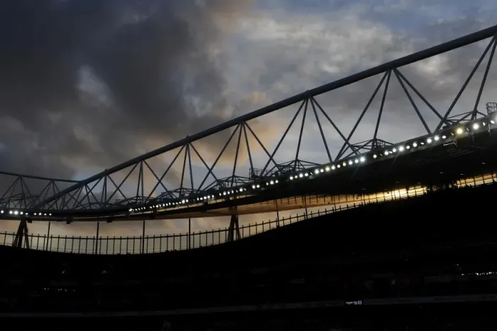 Framed Print : Arsenal vs Burnley: Emirates Stadium, Premier League 2014 / 15 Framed Print : Arsenal vs Burnley: Emirates Stadium, Premier League 2014 / 15