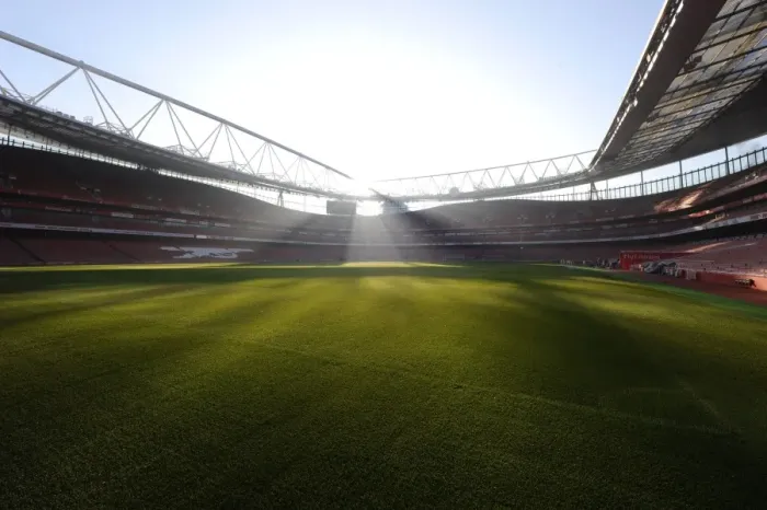 Framed Print : Arsenal vs. Burnley: Premier League Clash at Emirates Stadium (2016-17)