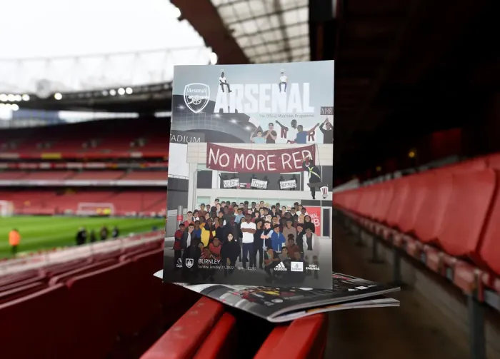 Framed Print : Arsenal vs. Burnley: Premier League Showdown at Emirates Stadium