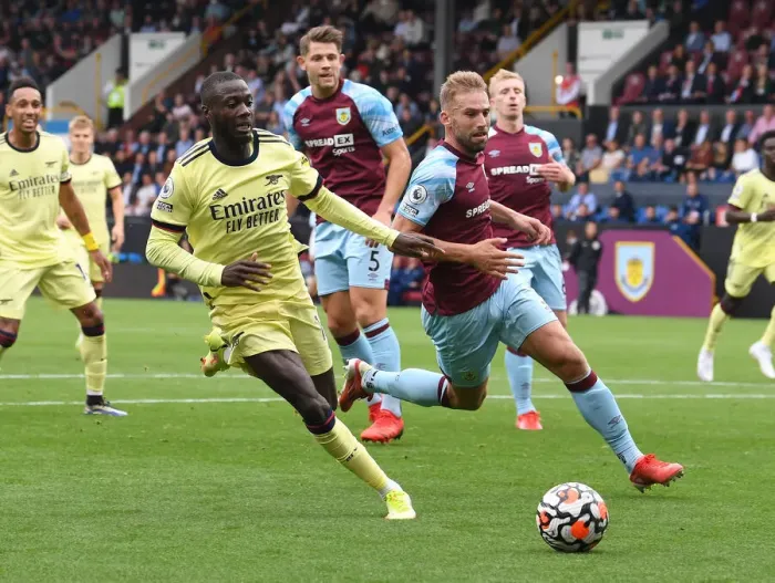Framed Print : Arsenal vs Burnley: Premier League Showdown at Turf Moor (2021-22) Framed Print : Arsenal vs Burnley: Premier League Showdown at Turf Moor (2021-22)