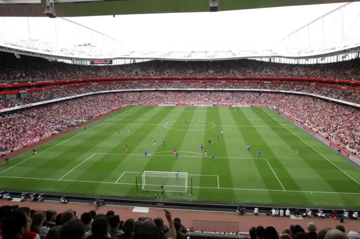 Framed Print : Arsenal vs. Chelsea: 1-1 FA Premiership Draw at Emirates Stadium (2007) Framed Print : Arsenal vs. Chelsea: 1-1 FA Premiership Draw at Emirates Stadium (2007)
