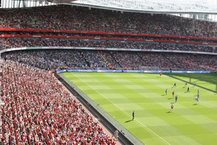 Framed Print : Arsenal vs. Chelsea: 1-4 in Favor of Chelsea at Emirates Stadium, 2009 Framed Print : Arsenal vs. Chelsea: 1-4 in Favor of Chelsea at Emirates Stadium, 2009