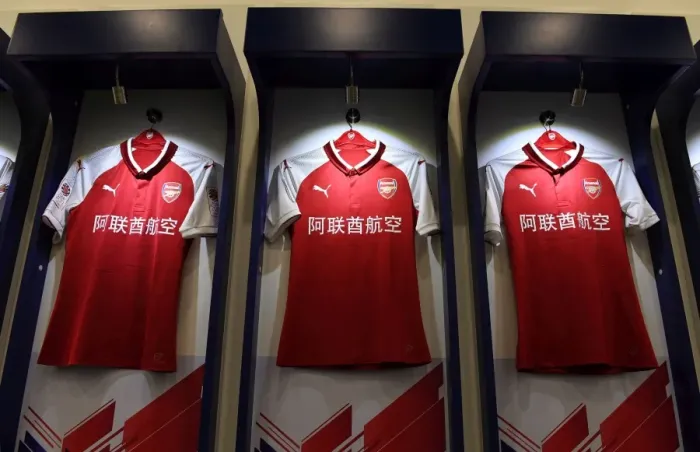 Framed Print : Arsenal vs Chelsea: Aligned Shirts - Pre-Season 2017-18 (Beijing) Framed Print : Arsenal vs Chelsea: Aligned Shirts - Pre-Season 2017-18 (Beijing)