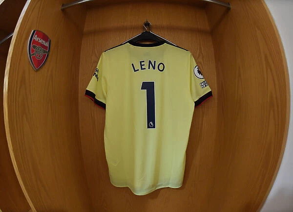 Arsenal vs Chelsea: Bernd Leno's Emirates Shirt Hang Ahead of Premier League Clash