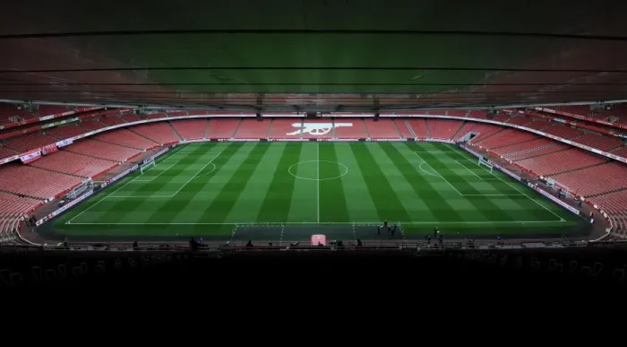 Framed Print : Arsenal vs Chelsea Clash at Emirates Stadium, Premier League 2014 / 15