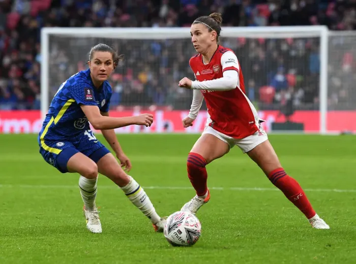 Framed Print : Arsenal vs. Chelsea: FA Women's Cup Final Showdown at Wembley Stadium