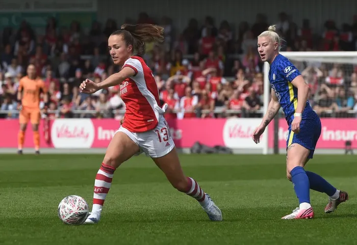Framed Print : Arsenal vs Chelsea: FA Women's Cup Semi-Final Showdown