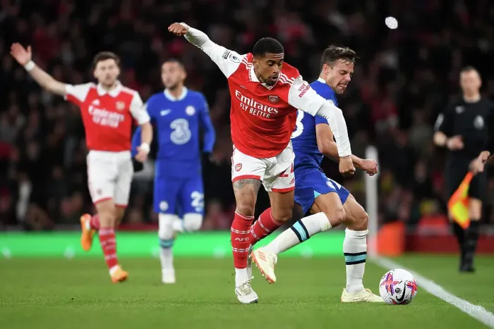 Framed Print : Arsenal vs. Chelsea: Intense Battle for the Ball - Premier League 2022-23