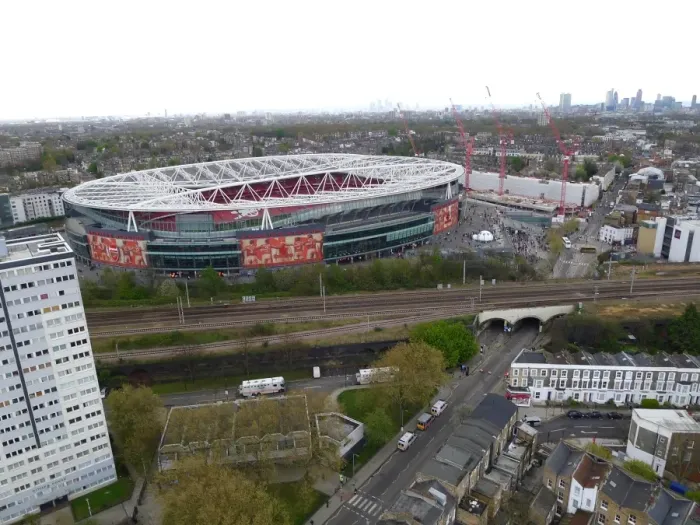 Framed Print : Arsenal vs Chelsea: Premier League Battle at Emirates Stadium