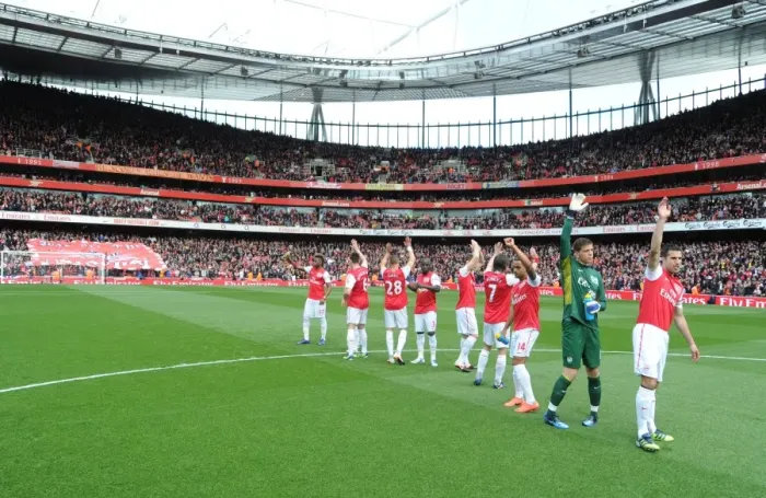Framed Print : Arsenal vs. Chelsea: Premier League Showdown at Emirates Stadium