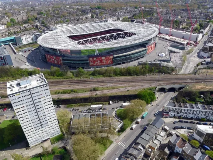Framed Print : Arsenal vs. Chelsea: Premier League Showdown at Emirates Stadium
