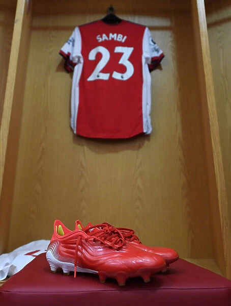 Arsenal vs Chelsea: Behind the Scenes - Arsenal Changing Room, Premier League 2021-22