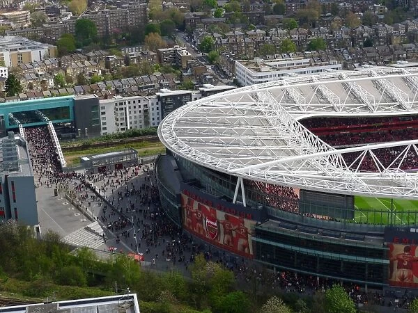 Arsenal vs. Chelsea Showdown: Barclays Premier League Battle at Emirates Stadium