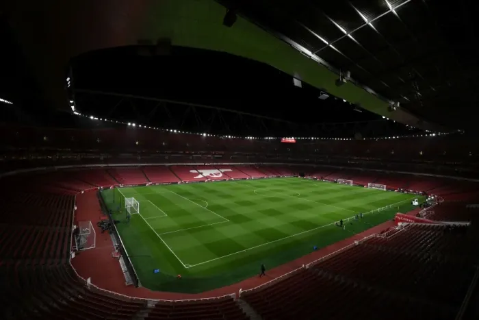 Framed Print : Arsenal vs Chelsea Showdown: Premier League Battle at Emirates Stadium (2017-18)