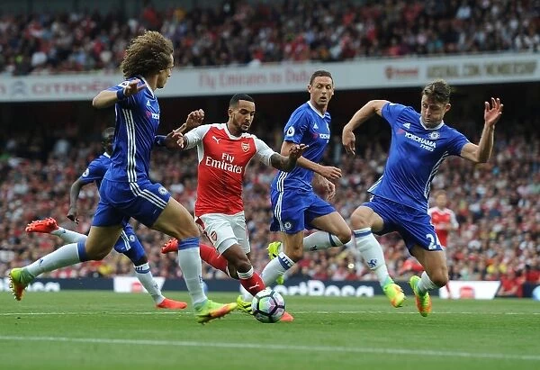 Arsenal vs. Chelsea Showdown: Walcott vs. Luiz and Cahill - A Battle at Emirates