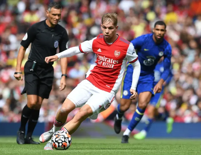 Framed Print : Arsenal vs. Chelsea: Thrilling Pre-Season Showdown at Emirates Stadium Framed Print : Arsenal vs. Chelsea: Thrilling Pre-Season Showdown at Emirates Stadium