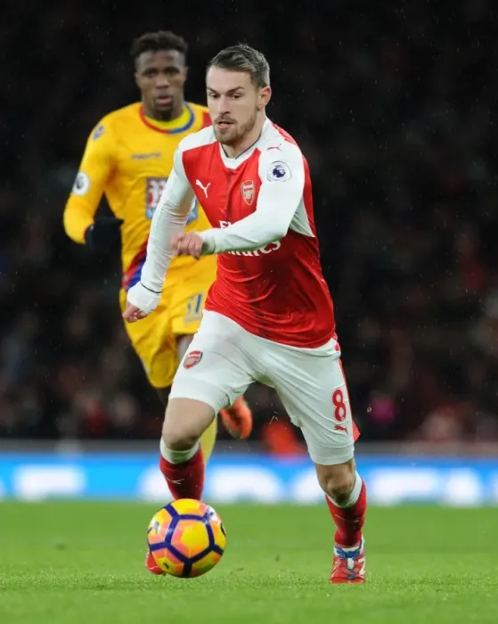 Framed Print : Arsenal vs. Crystal Palace: Aaron Ramsey in Action at the Emirates Stadium, Premier League 2016-17
