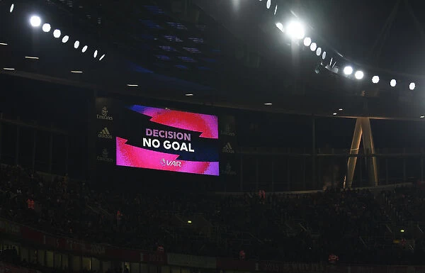 Arsenal vs Crystal Palace: Controversial VAR Decision at Emirates Stadium (2019-20)