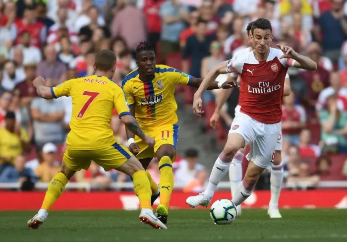 Framed Print : Arsenal vs Crystal Palace: Koscielny vs Zaha Clash in Premier League Showdown Framed Print : Arsenal vs Crystal Palace: Koscielny vs Zaha Clash in Premier League Showdown