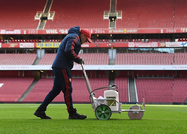 Arsenal vs Crystal Palace: Readying the Emirates Stadium Turf for Premier League Clash