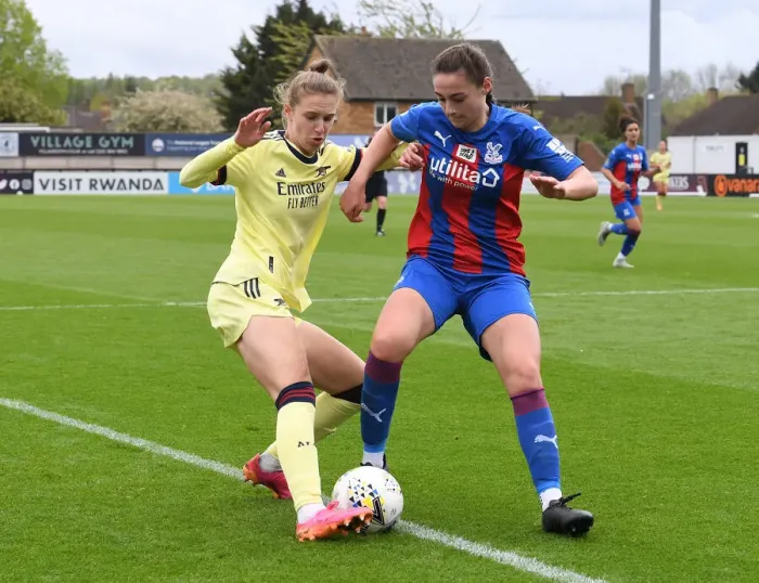 Framed Print : Arsenal vs Crystal Palace Women: Vitality FA Cup 5th Round Showdown - Miedema Faces Off Against Waldie