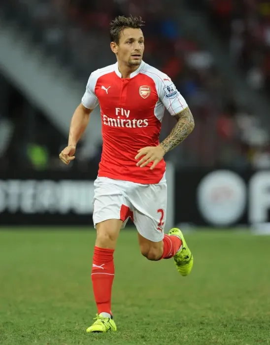 Framed Print : Arsenal vs. Everton: Barclays Asia Trophy Clash, 2015 - Mathieu Debuchy in Action Framed Print : Arsenal vs. Everton: Barclays Asia Trophy Clash, 2015 - Mathieu Debuchy in Action