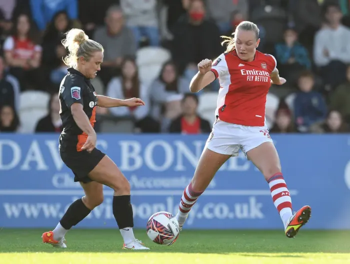 Framed Print : Arsenal vs Everton: Clash in the FA WSL - Frida Maanum and Izzy Christiensen Battle It Out