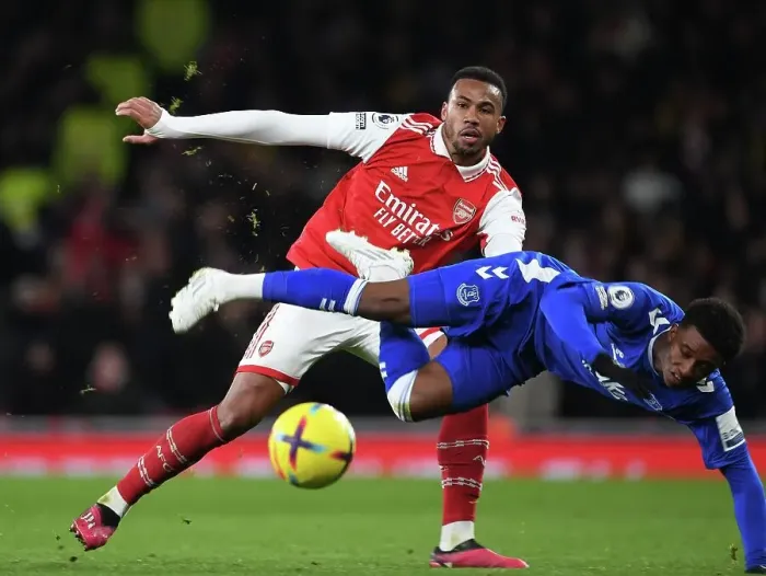 Framed Print : Arsenal vs. Everton: Gabriel vs. Demarai Gray - Intense Battle in the Premier League