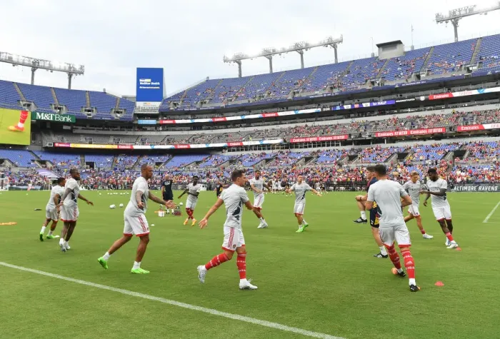 Framed Print : Arsenal vs. Everton: Pre-Season Clash at M&T Bank Stadium (2022) Framed Print : Arsenal vs. Everton: Pre-Season Clash at M&T Bank Stadium (2022)