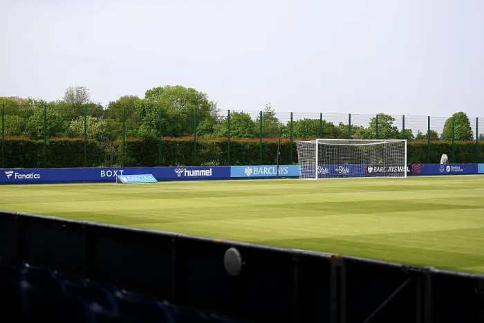 Framed Print : Arsenal vs. Everton: Showdown in Liverpool's Walton Hall Park - Barclays Women's Super League (2022-23)