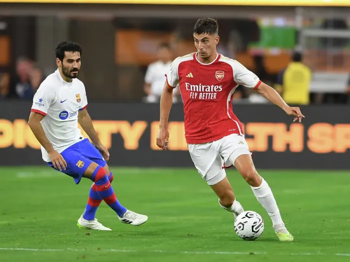 Framed Print : Arsenal vs. FC Barcelona: Pre-Season Clash at SoFi Stadium (2023) Framed Print : Arsenal vs. FC Barcelona: Pre-Season Clash at SoFi Stadium (2023)