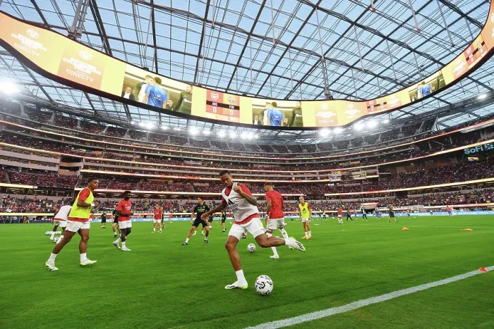 Framed Print : Arsenal vs. FC Barcelona: Pre-Season Clash at SoFi Stadium, 2023