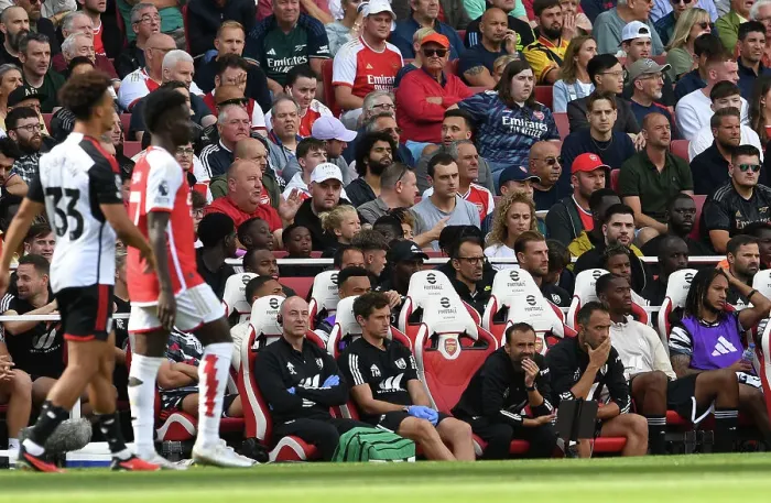 Framed Print : Arsenal vs Fulham: Intense Moment as Fulham Physio Attends to Injured Player (2023-24 Premier League)