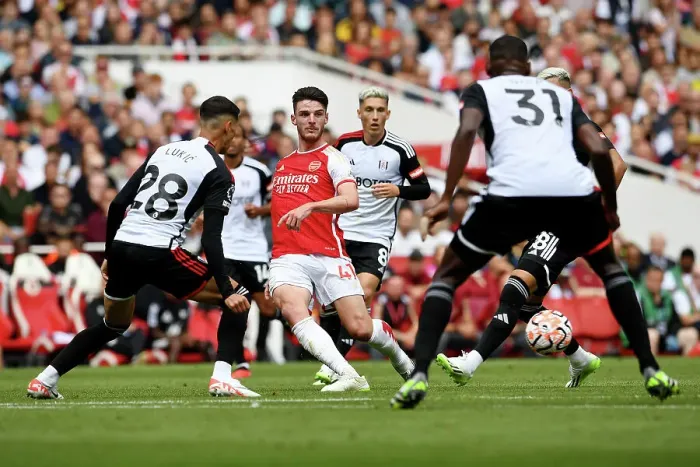 Framed Print : Arsenal vs. Fulham: Rice Controls the Midfield in 2023-24 Premier League Clash Framed Print : Arsenal vs. Fulham: Rice Controls the Midfield in 2023-24 Premier League Clash