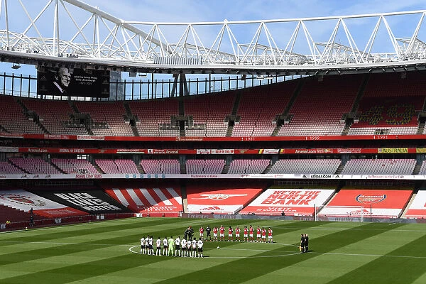 Arsenal vs. Fulham: Silence for Prince Philip in Empty Emirates Stadium, April 2021 (Premier League)