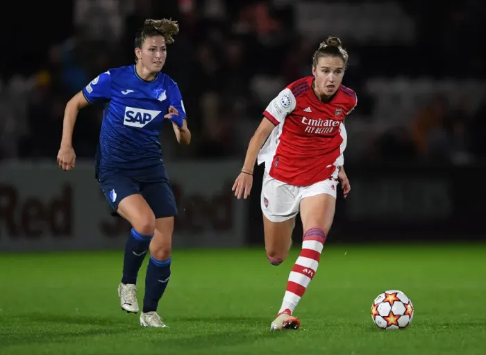 Framed Print : Arsenal vs. Hoffenheim: Vivianne Miedema Faces Off in UEFA Women's Champions League