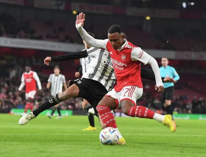 Framed Print : Arsenal vs Juventus: Marquinhos in Action at the Emirates Stadium (2022-23)