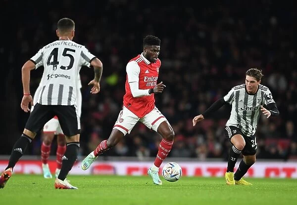 Arsenal vs Juventus: Thomas Partey in Action at the Emirates Stadium (2022-23)